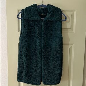 Zella Forest Green Sherpa Vest